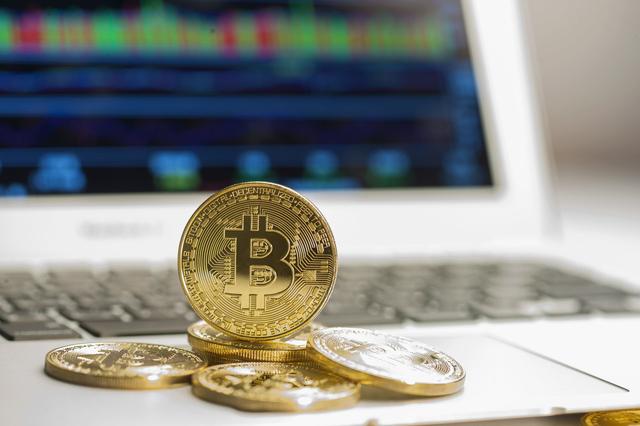 子禹：比特币午间行情分析及策略