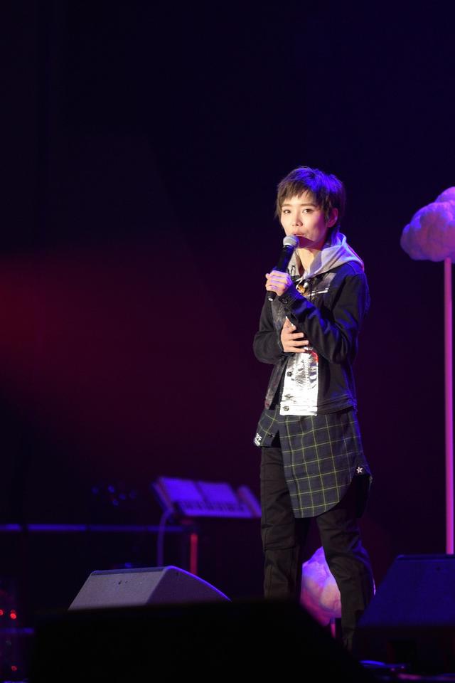 乘风破浪的姐姐投票榜，许飞逆袭第五有望复活，涨票速度引热议