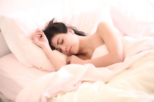 AI时代 智慧睡眠丨宜涟智能床垫开启智能睡眠新生活