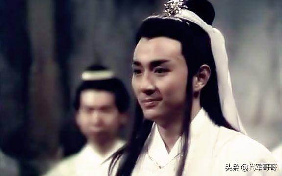 演武侠剧出名演员，娶小5岁美女生一子，如今