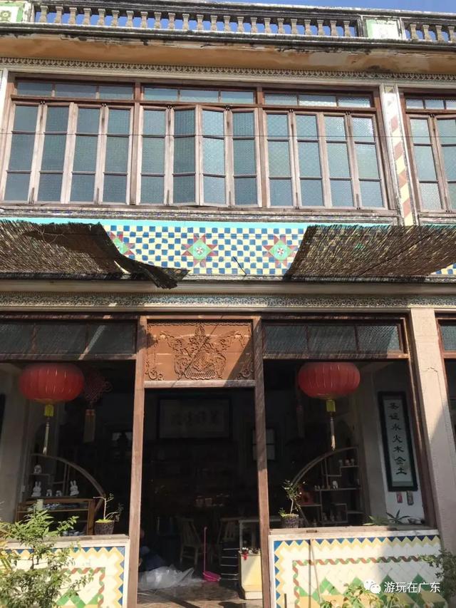 打破“富不过三代”魔咒！这个潮商家族六代不衰，生意遍布南洋