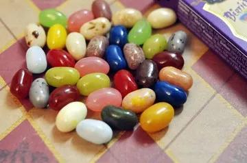 �������ض�40������ħ������ʳ���̵㣬��ǵö���