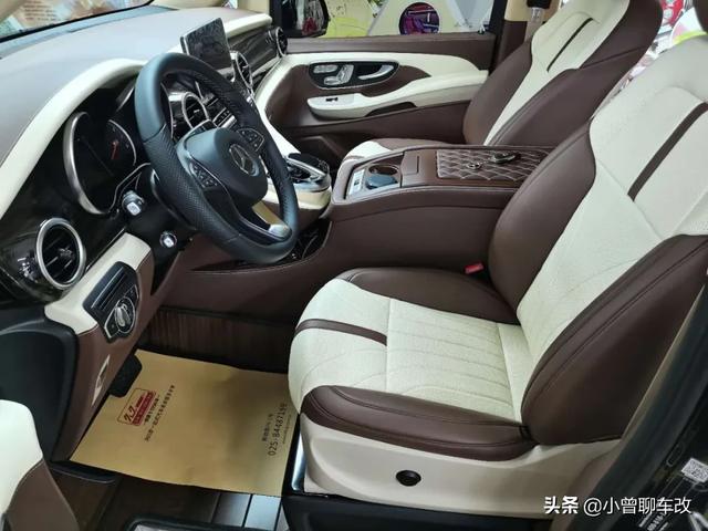 奔馳V260米棕內(nèi)飾，彰顯女主人的個(gè)性時(shí)尚
