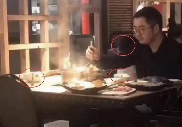 名嘴周群清晨发长文感叹，疑似婚姻出现变故，