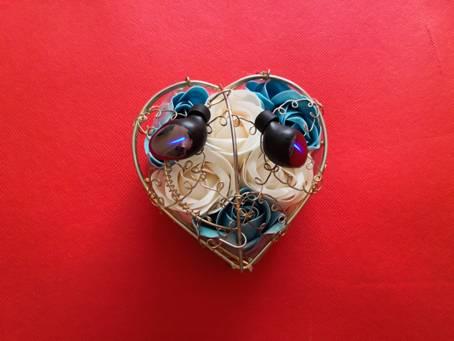 全无线也可以听到7.1声道- iWALK战神真无线游戏蓝牙耳机评测