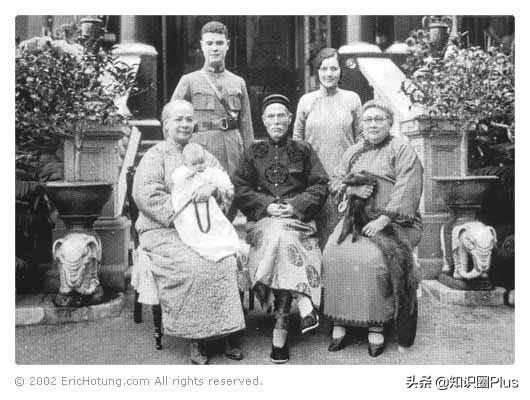 何鸿燊何氏家族悼文，留下四房十七杰，详细了