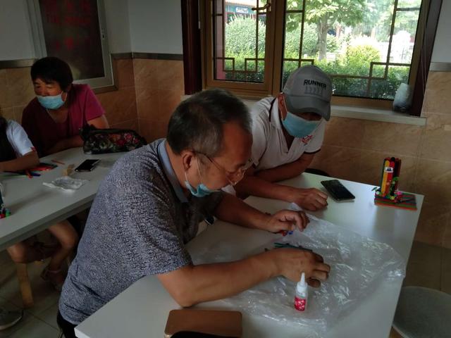 助残制作送清凉