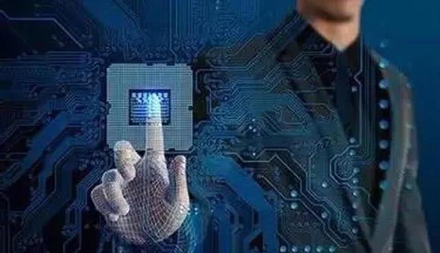 华为与中芯国际“亮剑”，冲击国产7nm芯片，纯