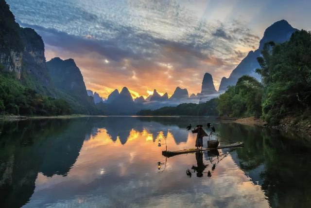 人均不到500，被央视点赞！这座城市随便一张风景照都是屏保