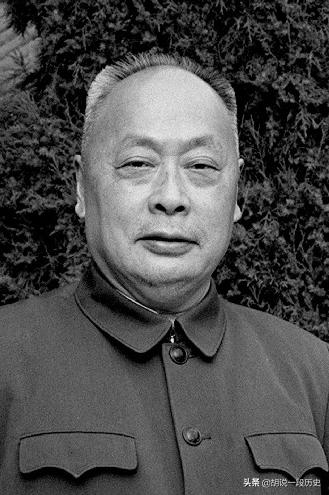 一位在农村隐姓埋名生活了50年的元帅夫人，临死