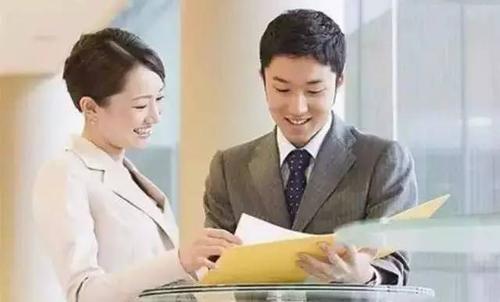 救人英雄溺水死亡，10万意外险被拒赔，保险公司