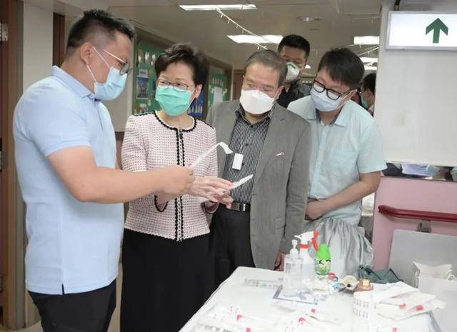 香港再增73例！市民通宵排队抢测核酸，检测能力已达极限！