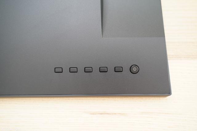 感受色彩之美：优派VP2768-4K专业设计制图显示器上手体验