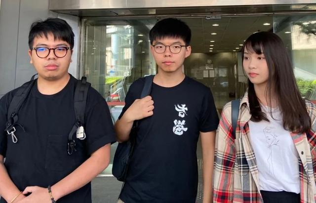 周庭“故意”认罪，香港国安法首名被告不准保释丨香港一日