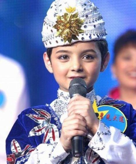 那些小时候爆红的明星，如今却长这样，你还认识几位？