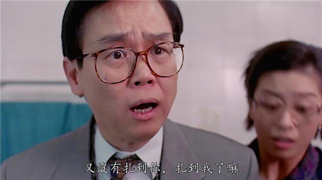 �ư���2��д������Ϸ��������û��һ��̨�ʣ������ж���һ����