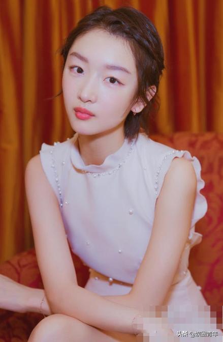 同是金马奖影后，有蒋雯丽撑腰的马思纯为何输"谋女郎"周冬雨？