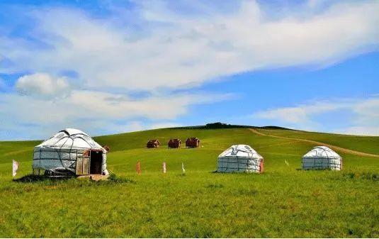 蒙古一家人住一个蒙古包，那夫妻怎么生活，新