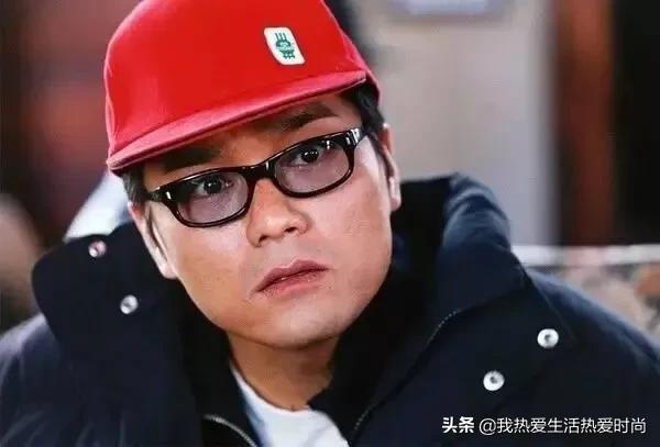 他总在刘德华电影中当绿叶，华仔摆家宴只请五