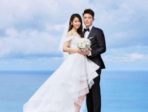 霍建华林心如带3岁女儿现身，女儿身高惊人，颜值超高