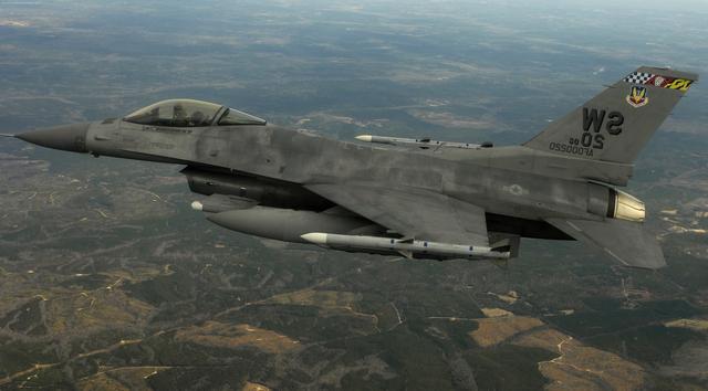 美国F16使用中国J10黄色底漆涂装，原来是这个样