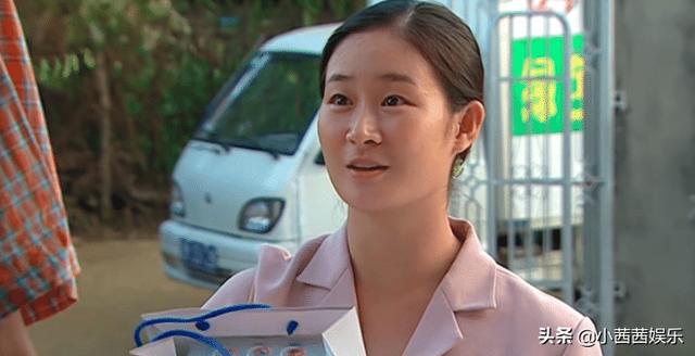 同样是拒绝拜赵本山为师，有的走向世界，有的