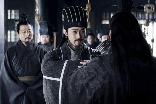 水镜先生最得意的徒弟，除过诸葛亮，还有谁，