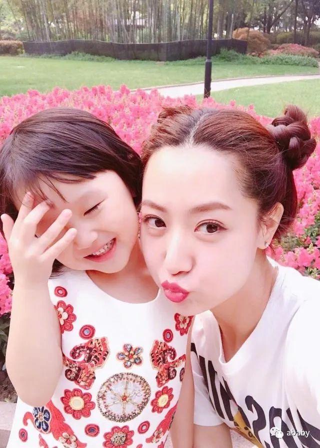 “乘风姐姐”白冰自曝已离婚，前夫曾与郑元畅