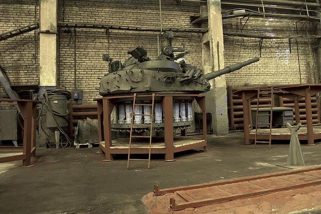 火力、防御、机动性全面升级，比T14靠谱—浅析