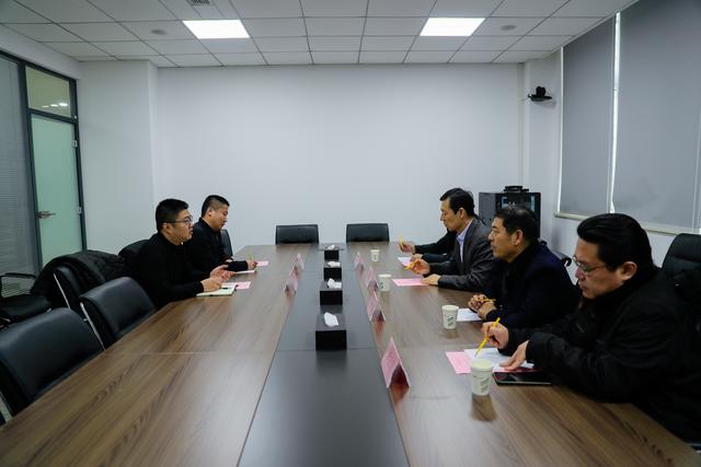 济南新材料产业园区管委会主任陈西武开展企业调研