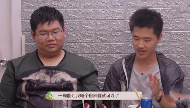 男女各出10万买房，不出钱就分手，这样的女孩算拜金吗？