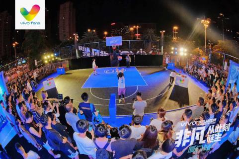 非凡从此刻诞生！vivo助力素人登上NBA中国赛球迷日舞台(图2)