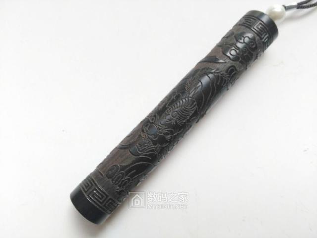 轻轻一吹即可点燃，现代火折子USB充电打火机拆