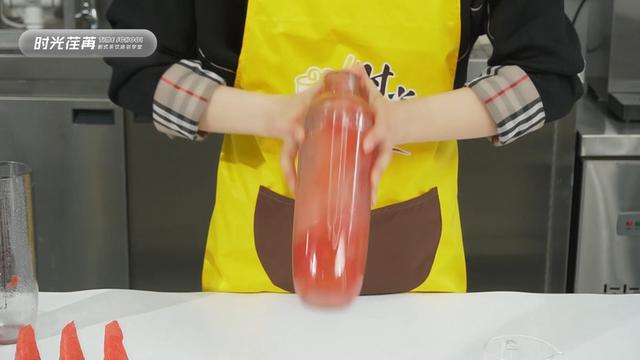 挑西瓜，别再用拍的了，教你三个技巧，挑出皮