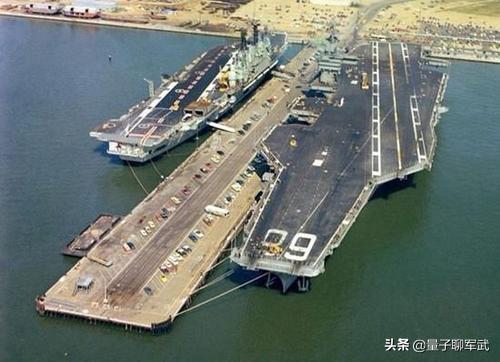 航母可以搭载多少架舰载机，是不是多多益善，