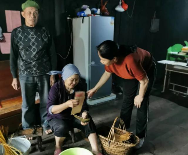 向建平深入通道县调研脱贫攻坚工作
