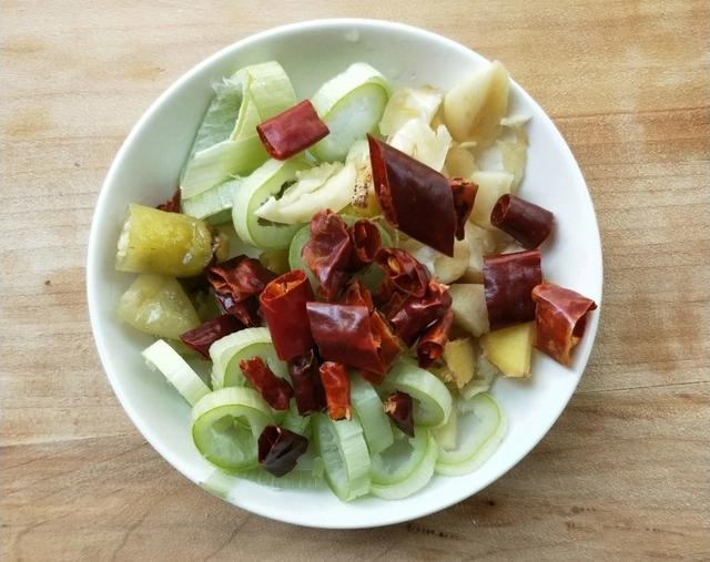 龙利鱼巴沙鱼谁更适合健身者？五款低脂无刺鱼肉食谱，脂肪仅0.8%