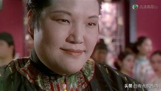 周星馳的“烈火奶奶”，卻是宅男女神，62歲被曝仍是單身成這樣