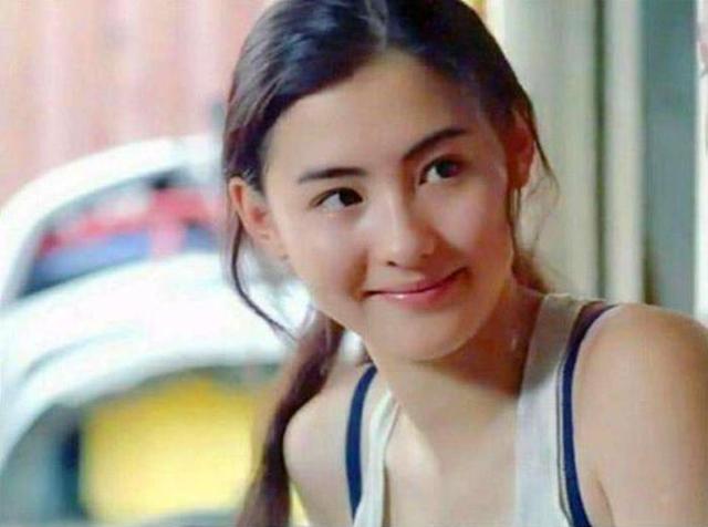 2003年，当红港星得罪黑帮，遭7名壮汉欺负，囚禁3天后才被救出