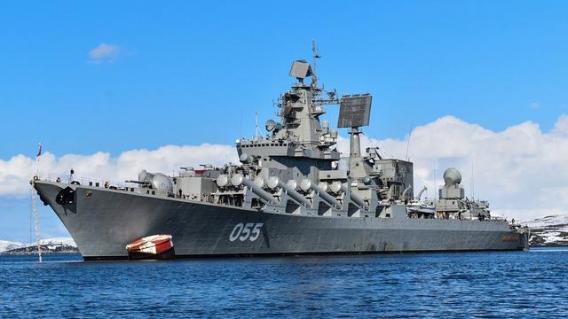 不准美军自由航行！俄万吨导弹巨舰出海警告：若敢闯关果断开火