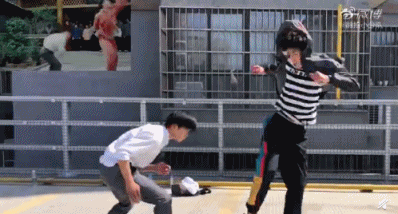 如果贾樟柯周星驰也要摆摊......