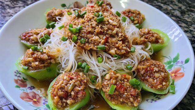 丝瓜这样做味道更香，广东很好吃的一道美食，简单美味