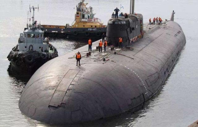 击沉一艘核动力航母有哪些方法？俄罗斯提出3种，我们还多一种