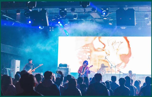 假假條乐队的“秘密武器”清单里，少不了RELX悦