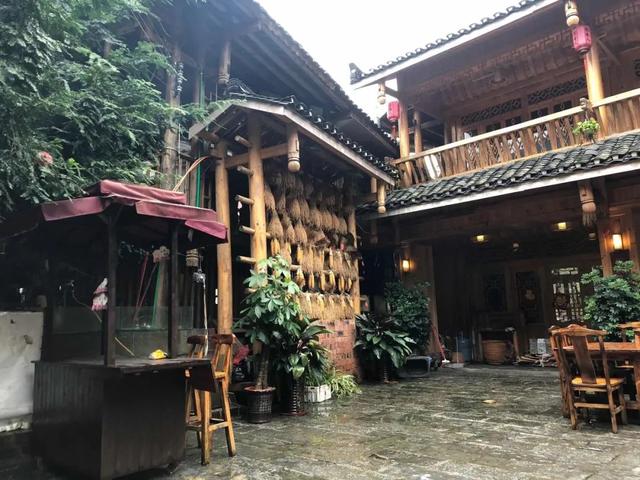 人均不到500，被央视点赞！这座城市随便一张风景照都是屏保