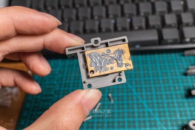 卡西欧CASIO激光+LED短焦投影仪UP50WN拆解，维修偏