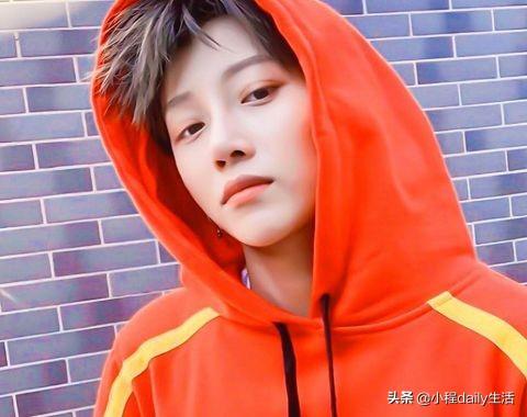 THE9新代言合照曝光，虞书欣和刘雨昕位置不变，