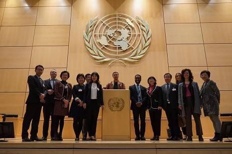 联合国已经确定不会搬到中国，就算是普京强烈