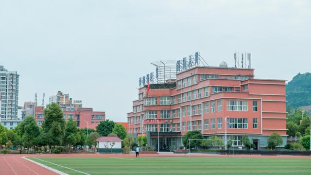 毕业生多次被央视报道，中国核工业类全日制高职院校就业不用愁