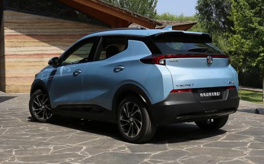 ���΢��7����ɶ���չ BOSE����ӳ� 500����������������